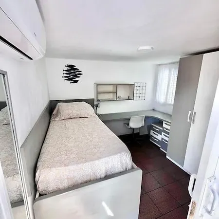 Apartamento En Ciudad Jardín *