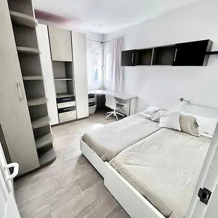 Apartamento En Ciudad Jardín *