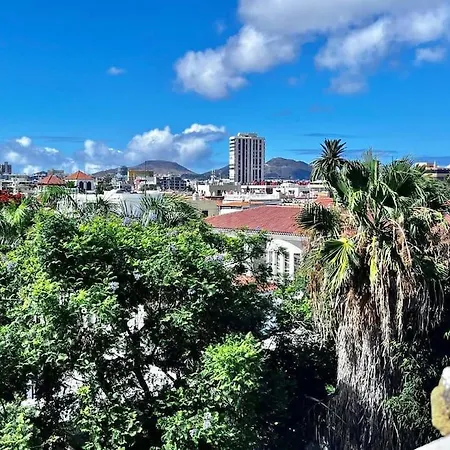 En Ciudad Jardin Apartament