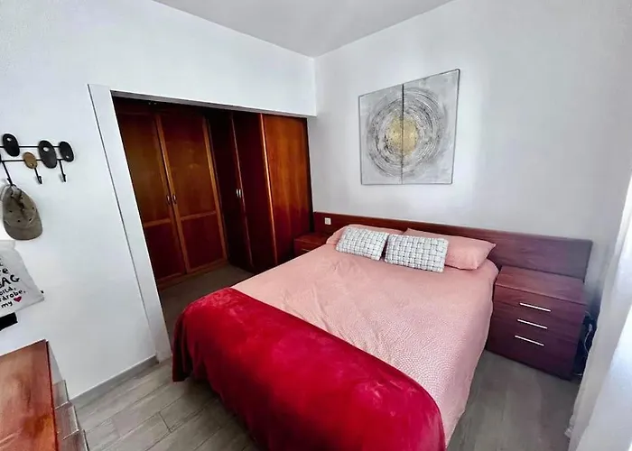 En Ciudad Jardin Apartament *